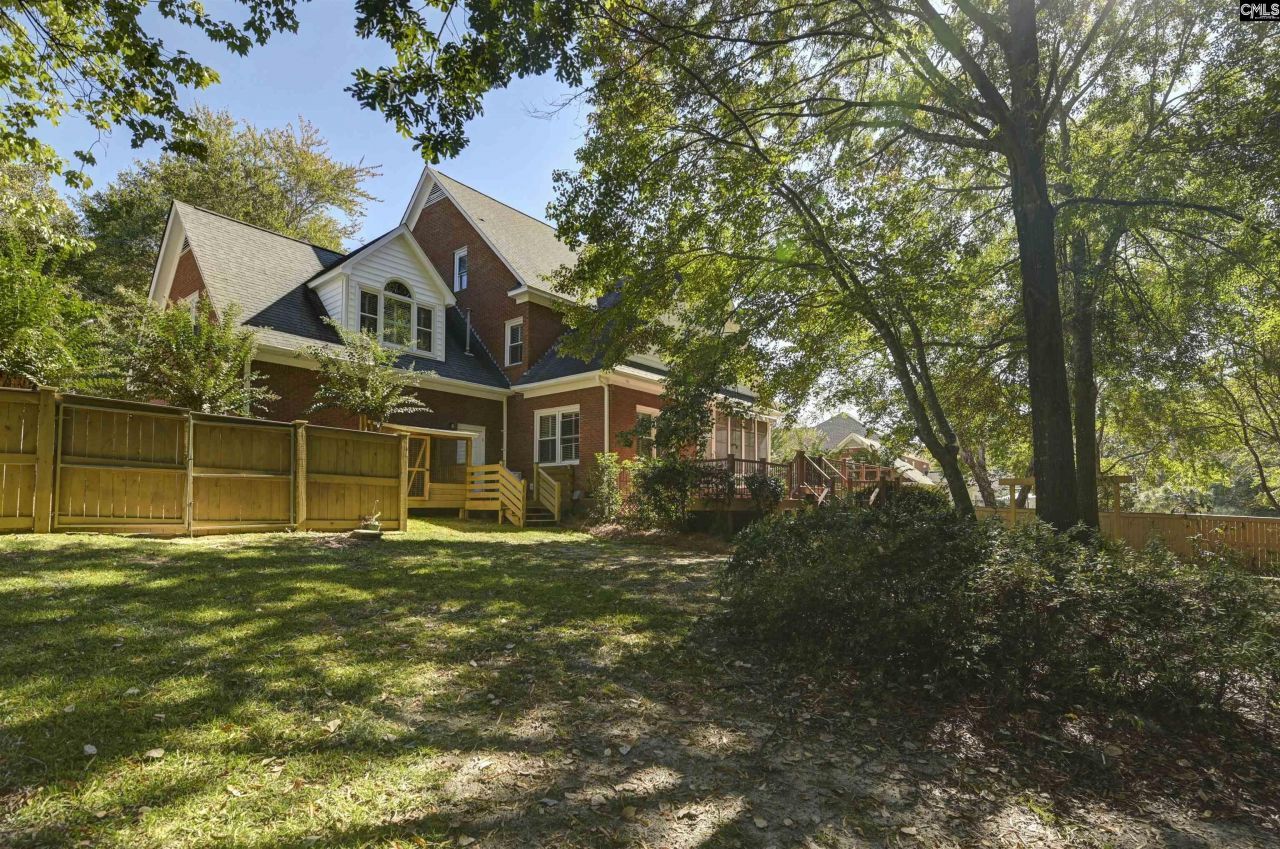 271 Sheringham Road Photo 45