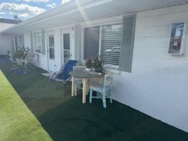 525 MANATEE COURT, Unit 8, VENICE, FL 34285