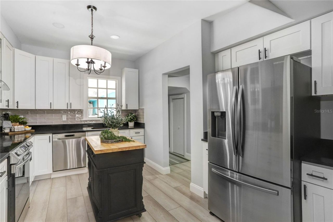 1960 Mckinley Street, Clearwater, FL 33765 Photo