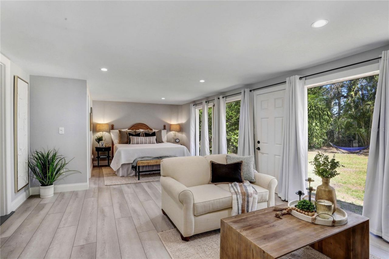 1960 Mckinley Street, Clearwater, FL 33765 Photo