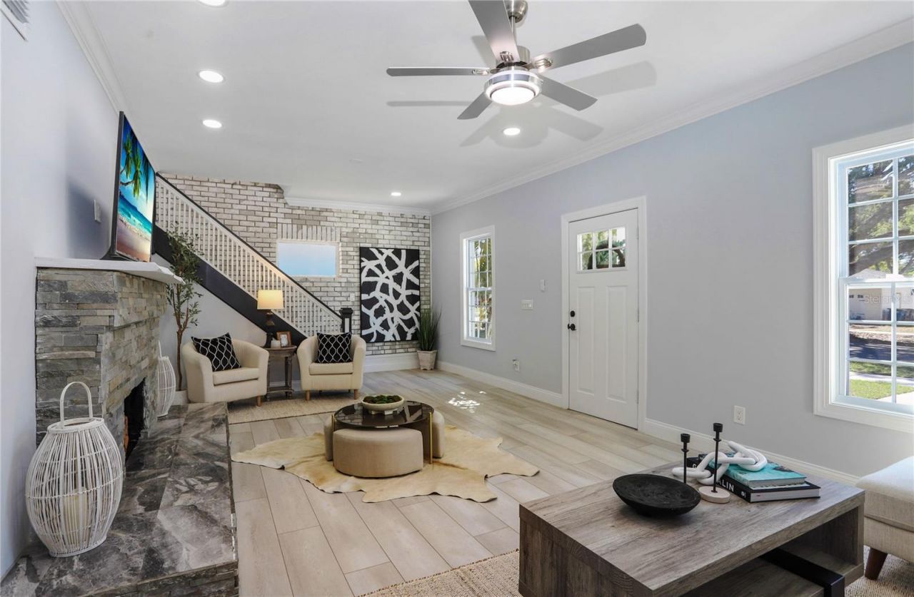 1960 Mckinley Street, Clearwater, FL 33765 Photo