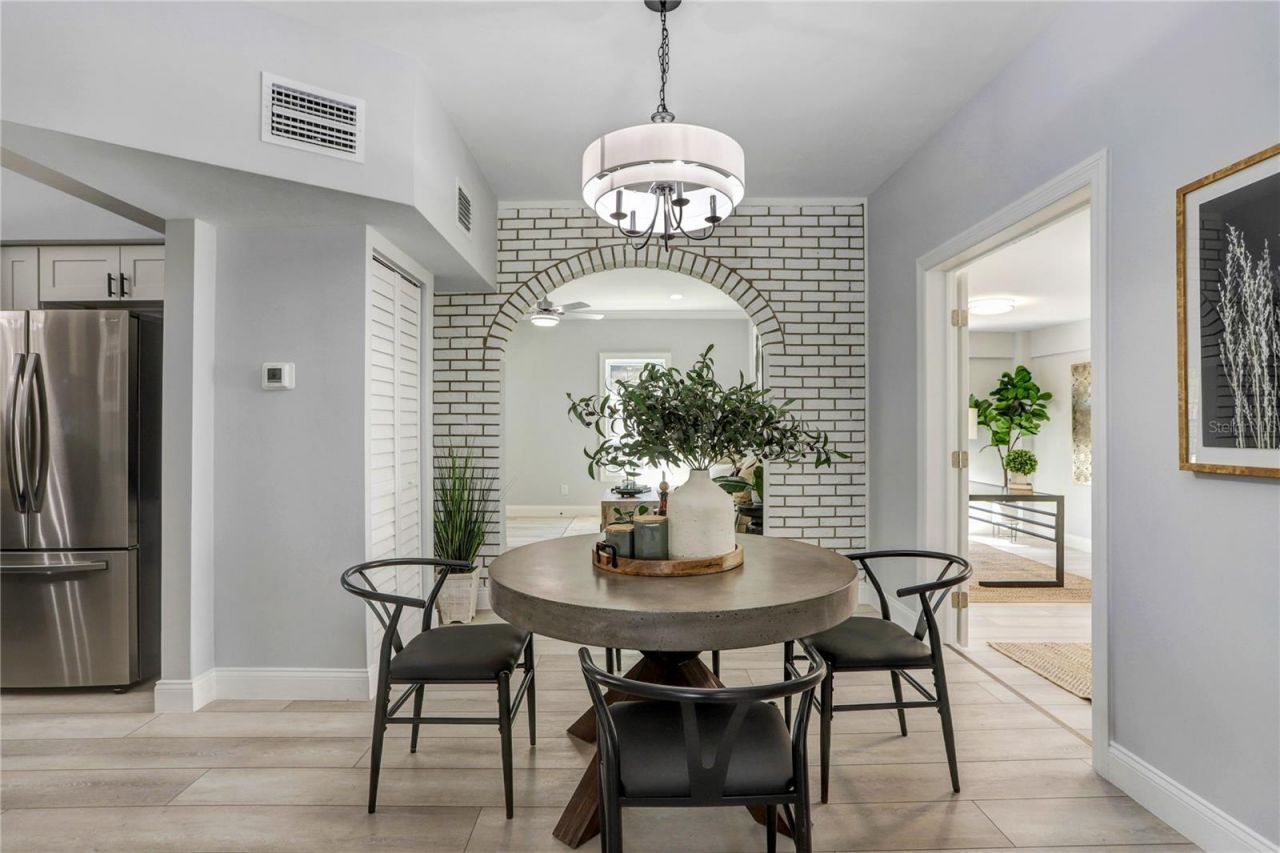 1960 Mckinley Street, Clearwater, FL 33765 Photo