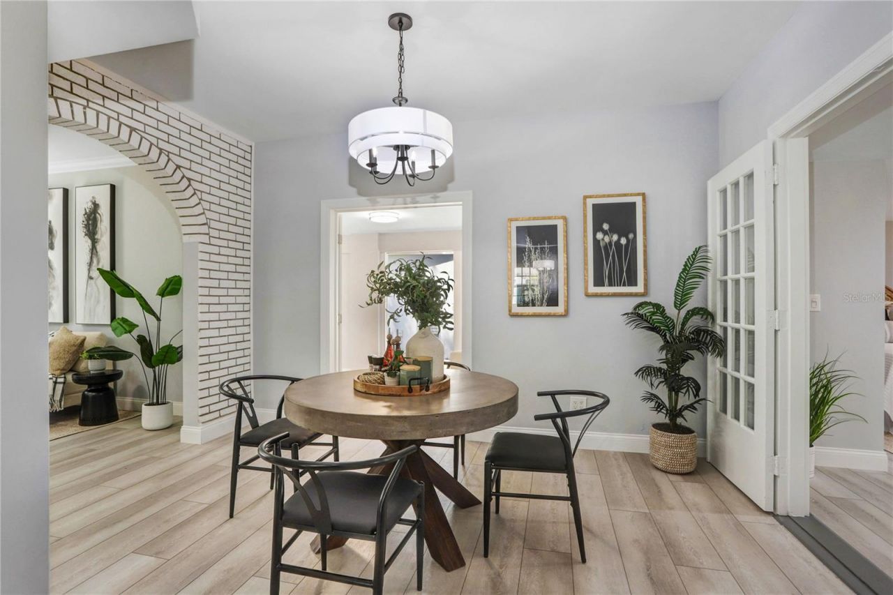 1960 Mckinley Street, Clearwater, FL 33765 Photo