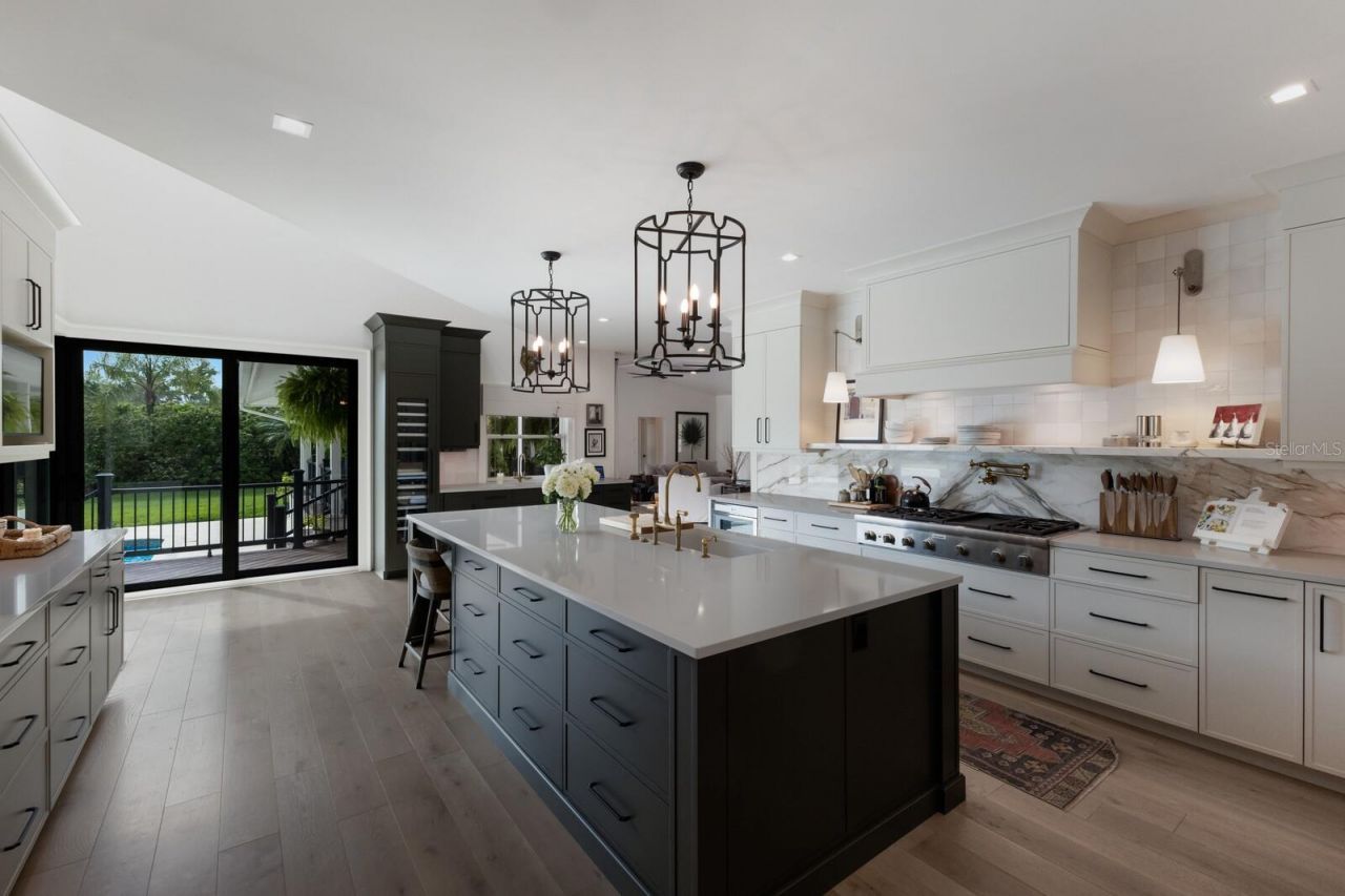 3709 Beneva Oaks, Sarasota, FL 34238 Photo