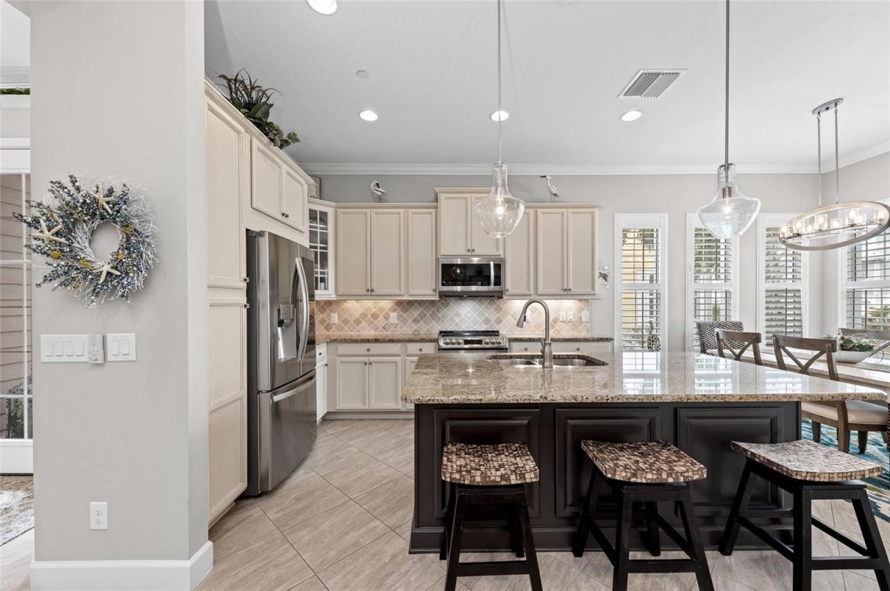 330 Compass Point Drive, Unit 101, Bradenton, FL 34209 Photo