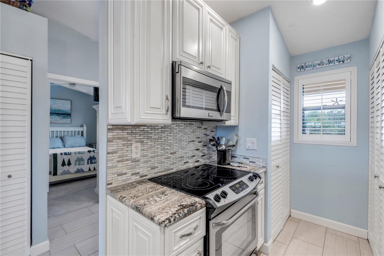 460 Bouchelle Drive, Unit 304, New Smyrna Beach, FL 32169 Photo
