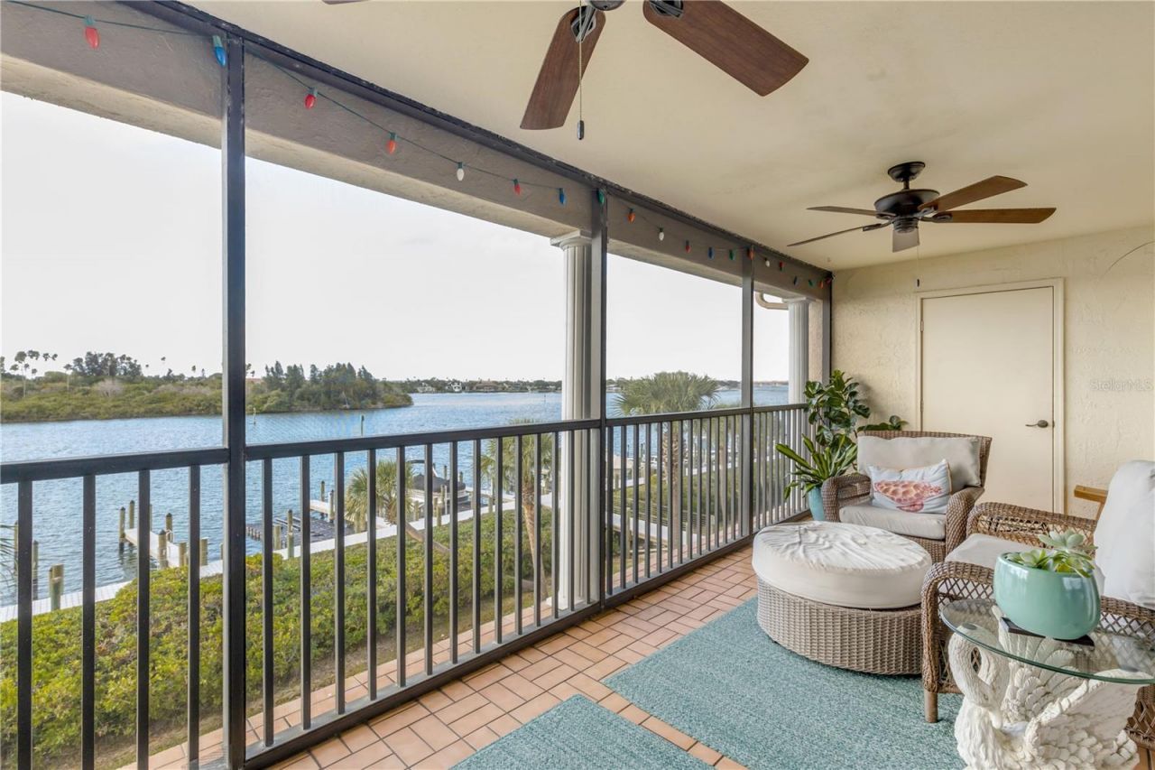 460 Bouchelle Drive, Unit 304, New Smyrna Beach, FL 32169 Photo