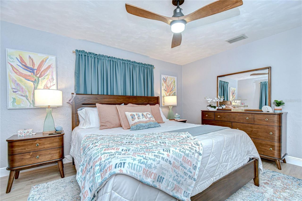 130 63rd Street S, Saint Petersburg, FL 33707 Photo