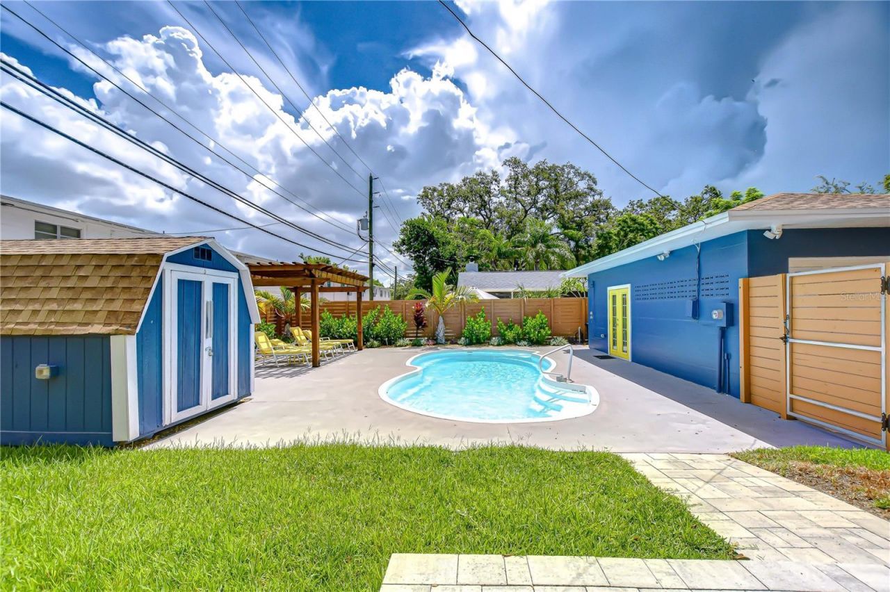 130 63rd Street S, Saint Petersburg, FL 33707 Photo