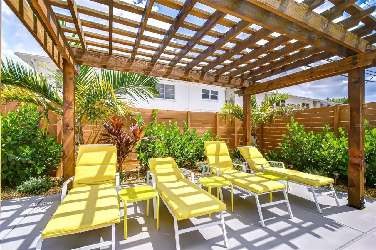 130 63rd Street S, Saint Petersburg, FL 33707 Photo