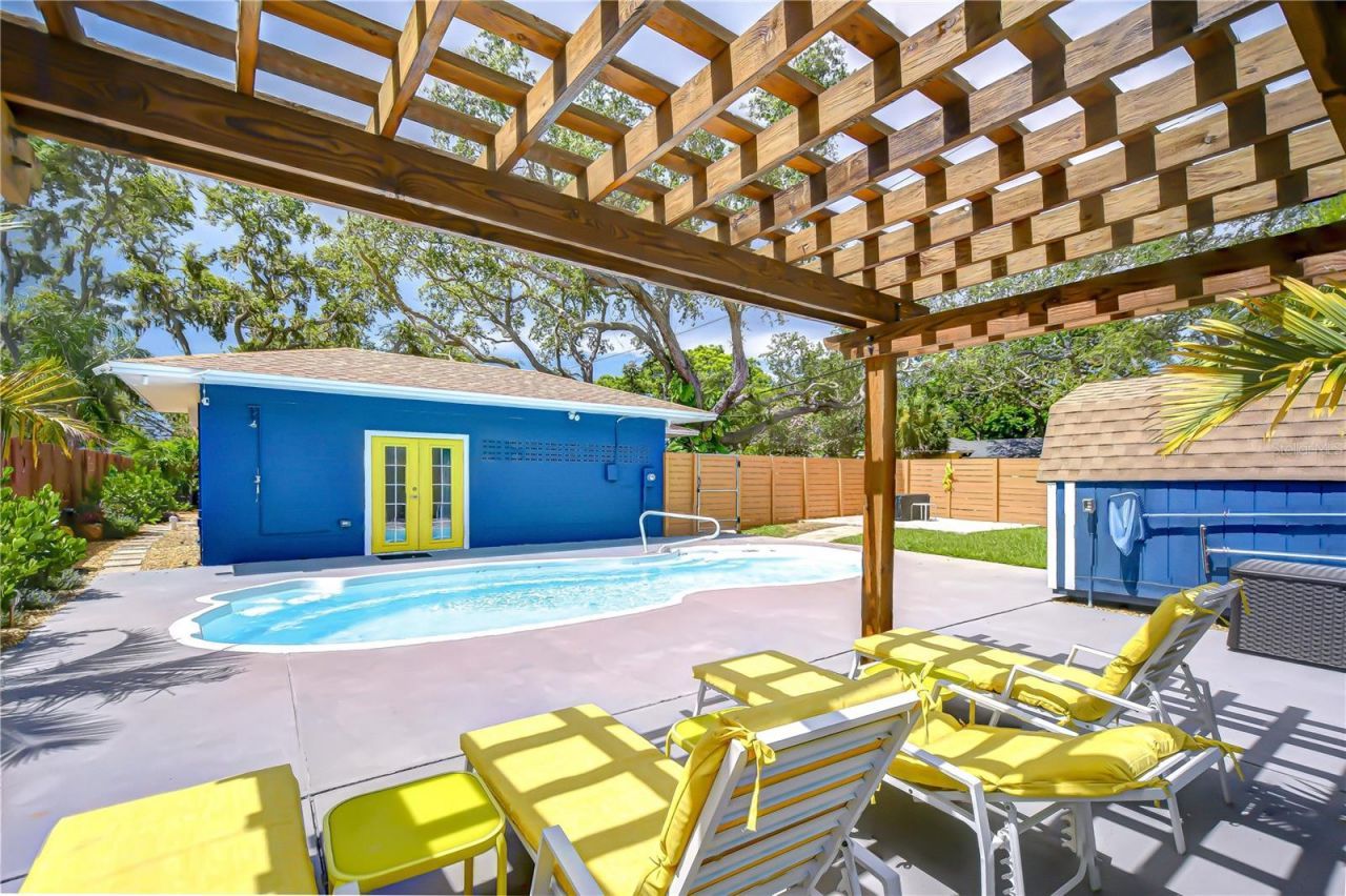 130 63rd Street S, Saint Petersburg, FL 33707 Photo