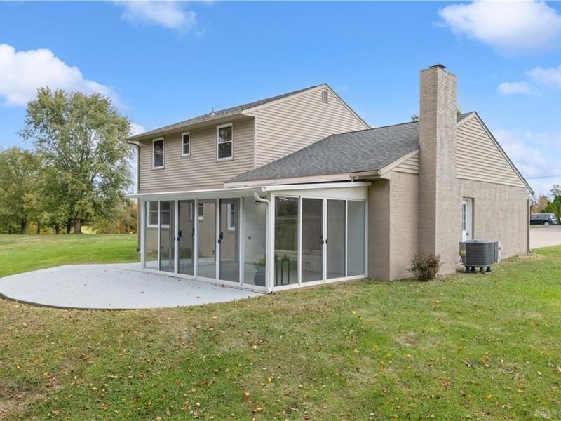 807 Linkhart Road, Vernon Township, OH 45177 Photo 5