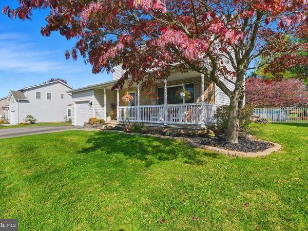 43 ASHFIELD DRIVE, LITTLESTOWN, PA 17340