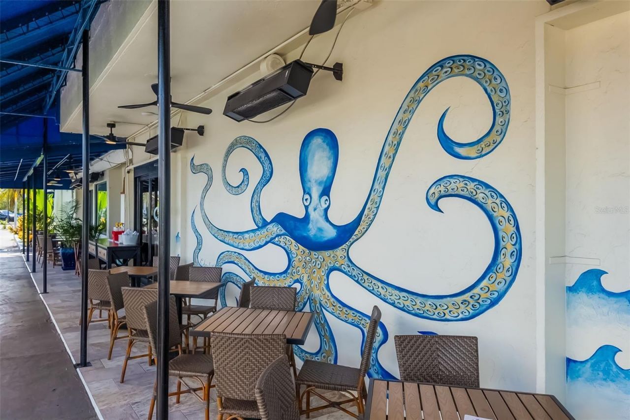 323 Madison Drive, Sarasota, FL 34236 Photo