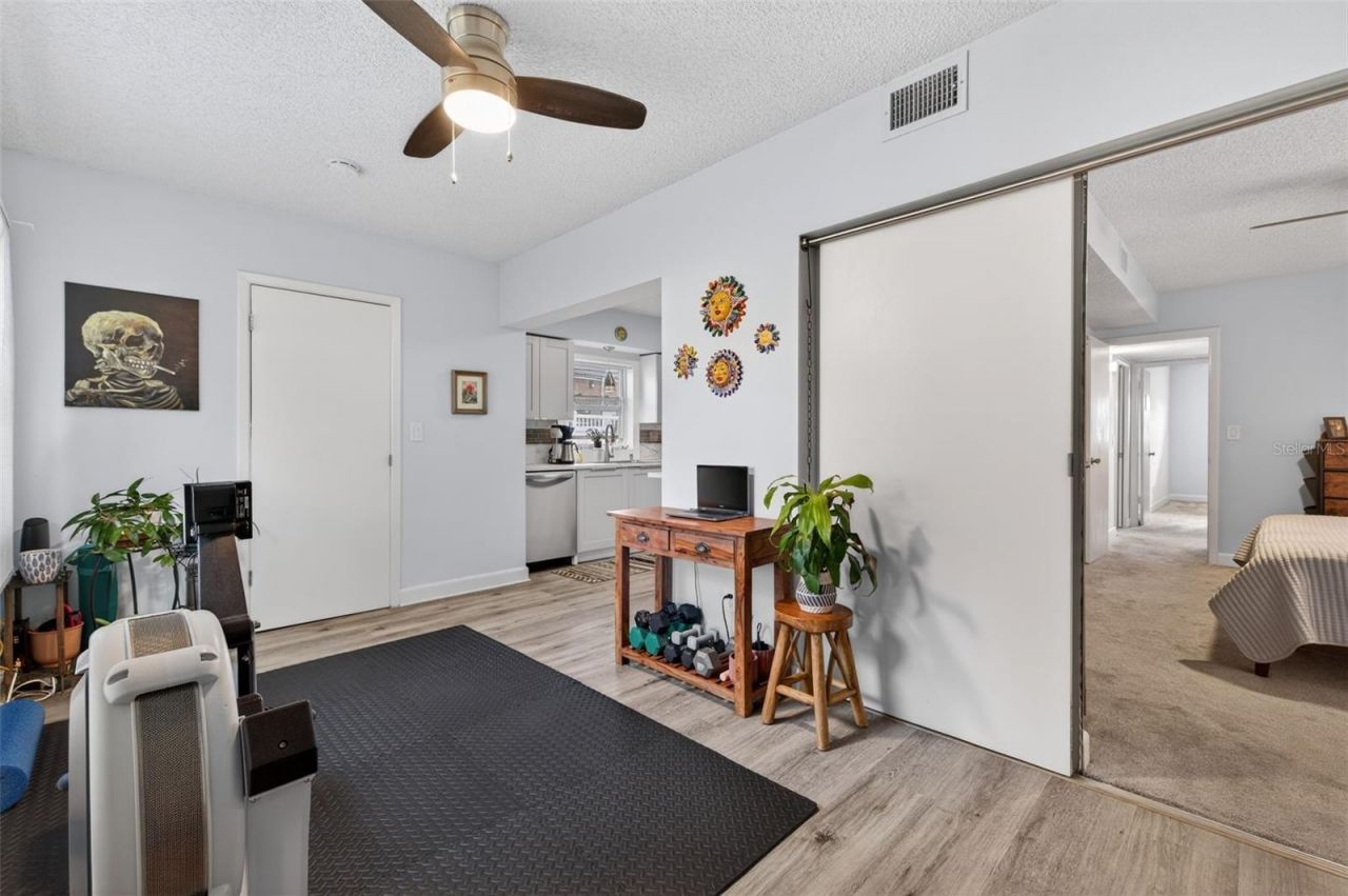 3740 58th Street N, Unit 110, Saint Petersburg, FL 33710 Photo