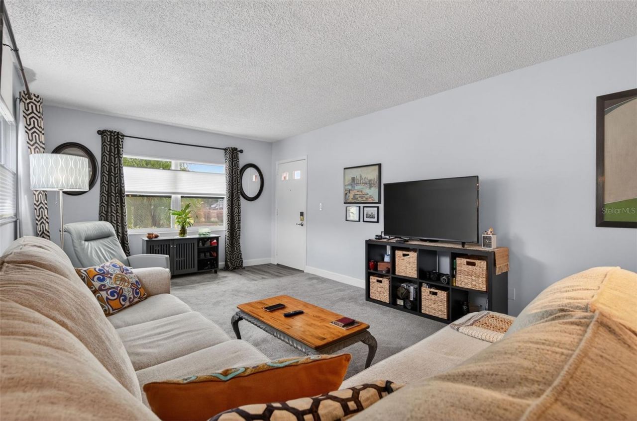 3740 58th Street N, Unit 110, Saint Petersburg, FL 33710 Photo