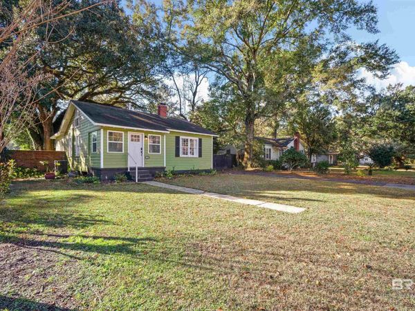 3053 Calais Street, Mobile, AL 36606