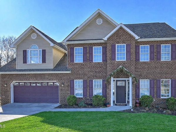 616 Kings Ridge Drive, Blountville, TN 37617