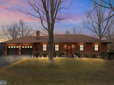 104 GREENWOOD COURT, CROSS JUNCTION, VA 22625