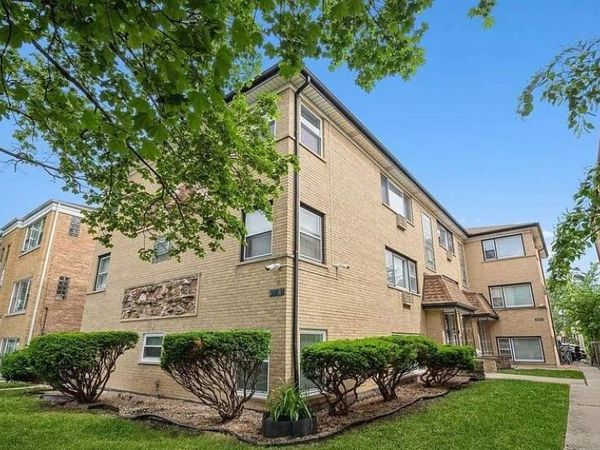 6747 N Olmsted Avenue, Unit 1A, Chicago, IL 60631