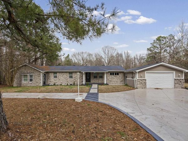 10464 E HOLMES RD, Collierville, TN 38017