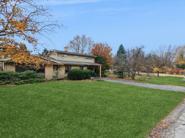 5440 S Edgewood Avenue, La Grange Highlands, IL 60525