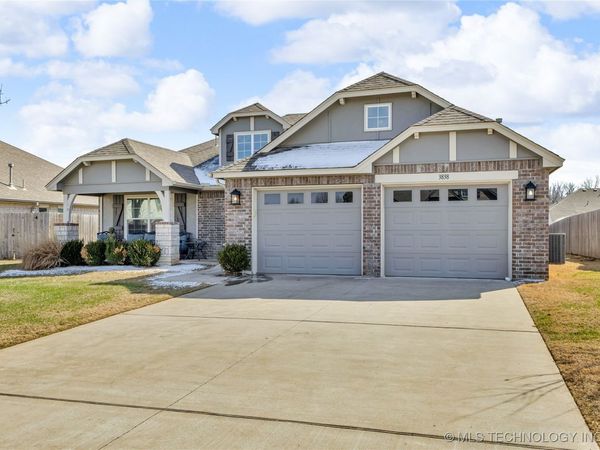 3838 E 144th Street S, Bixby, OK 74008