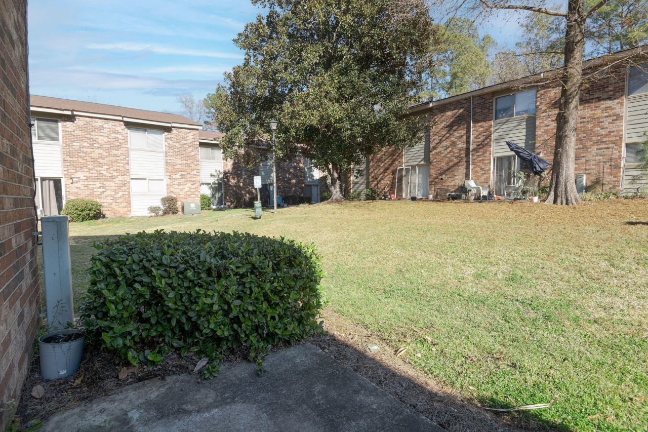 401 Andrea Lane Photo 23