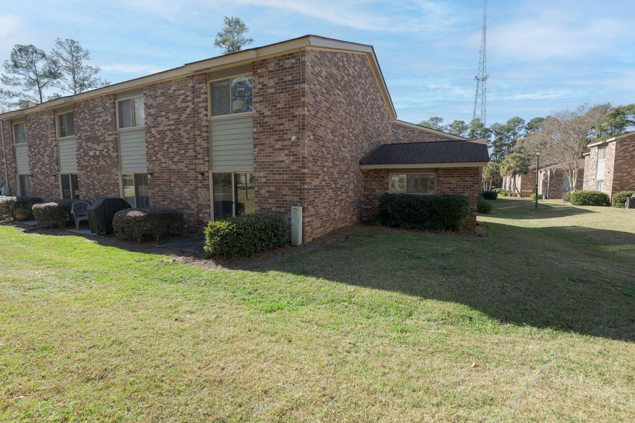 401 Andrea Lane Photo 24