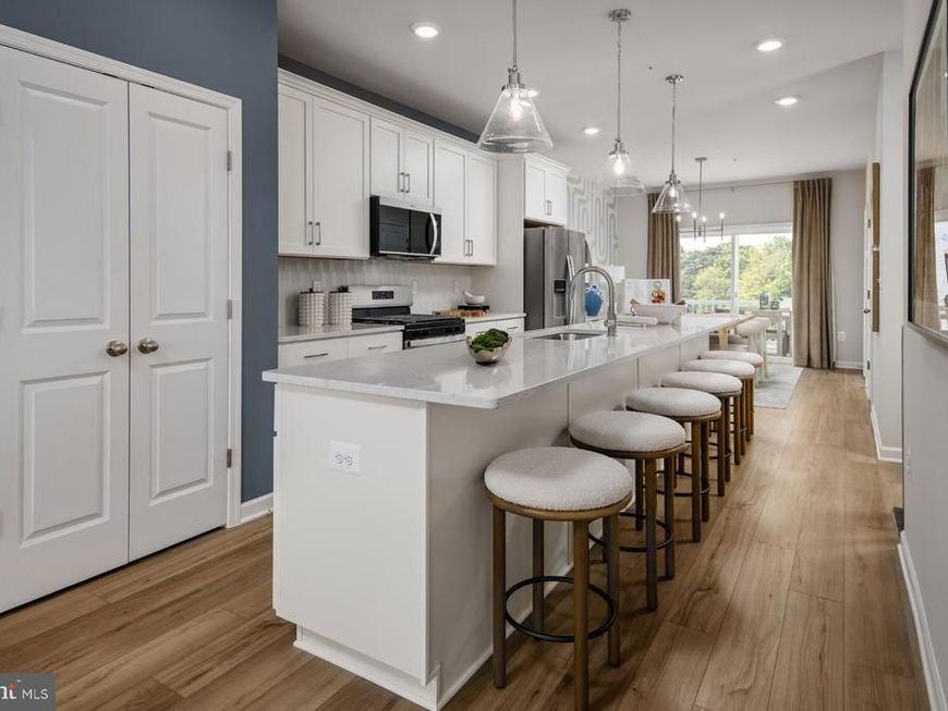 Tbb Presidential Parkway, Unit ALDEN II, Upper Marlboro, MD 20774 Main Photo