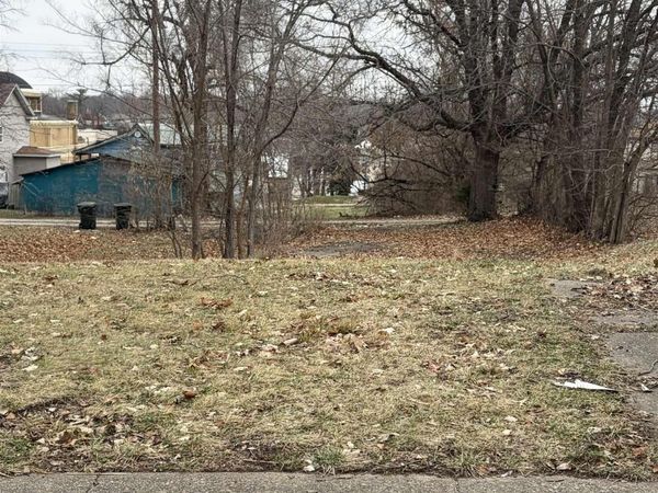 1111 Bank Street, Keokuk, IA 52632