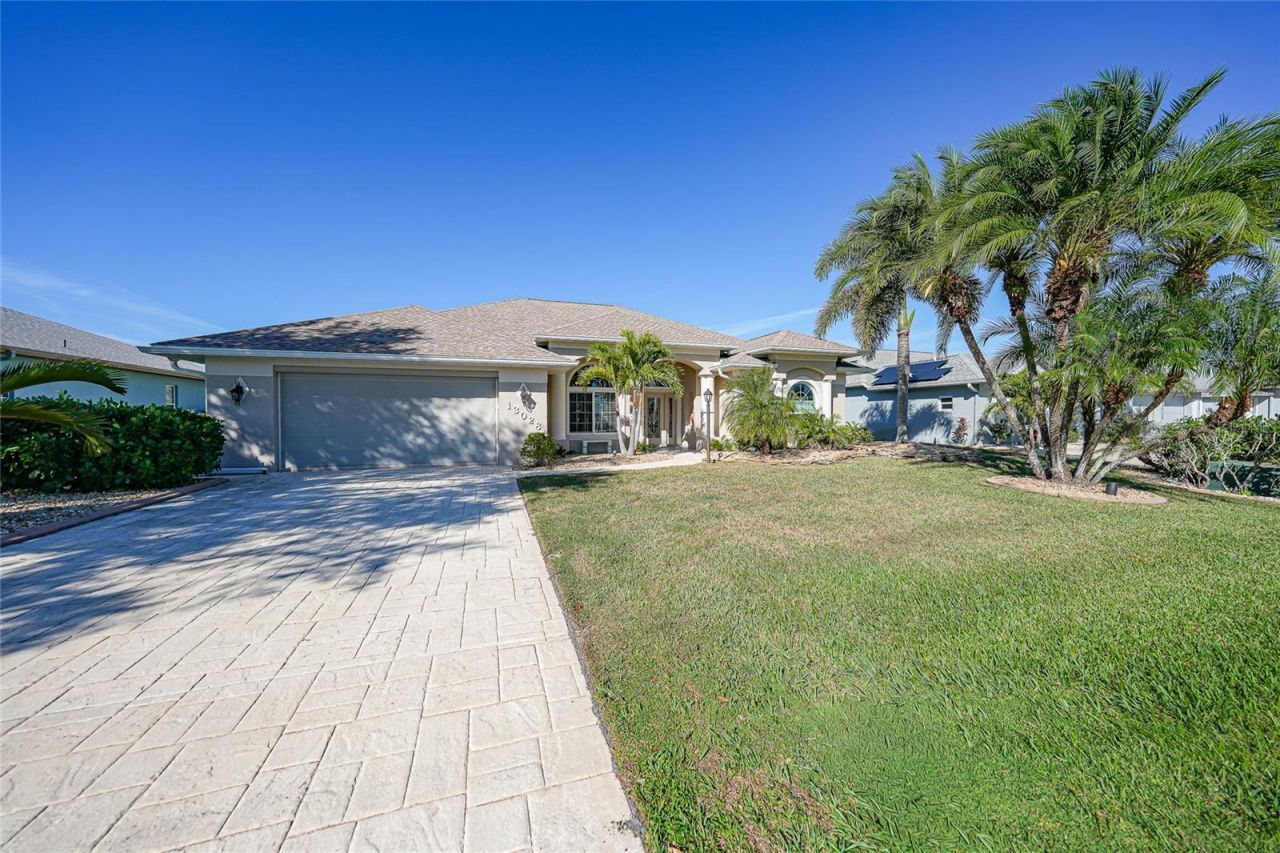 13028 SW Kingsway Circle, Lake Suzy, FL 34269 Photo