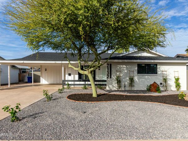 2132 E BROADMOR Drive, Tempe, AZ 85282
