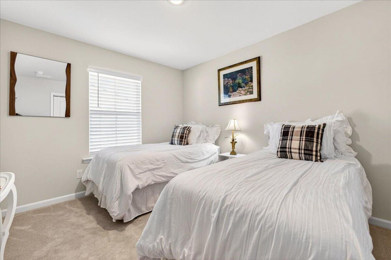 212 Parkwood Vista Way Photo 19