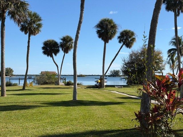 11450 S Indian River Drive, Sebastian, FL 32958 Photo