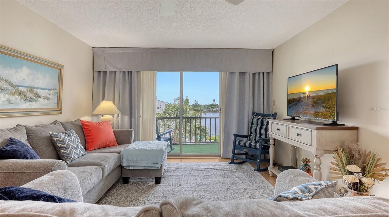 3647 Lake Bayshore Drive, Unit J416, Bradenton, FL 34205 Photo