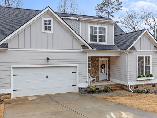 6335 Satjanon Drive, Ooltewah, TN 37363