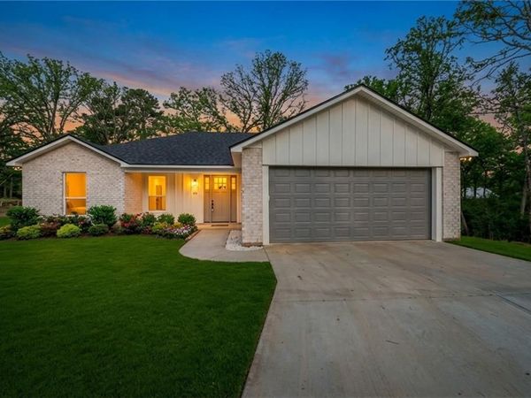 6013 LINDA Lane, Pineville, LA 71360