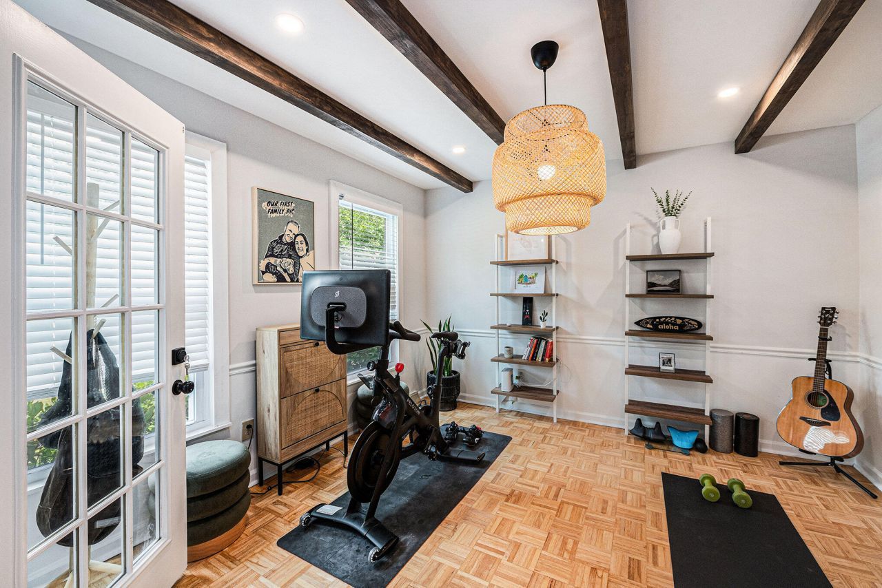 1861 Cattail Row Photo 10