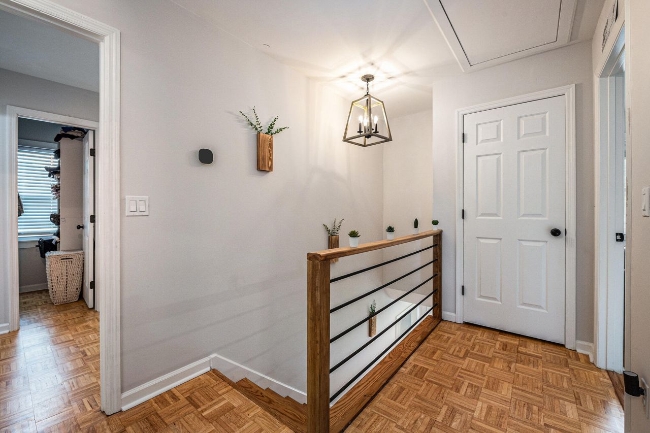 1861 Cattail Row Photo 13