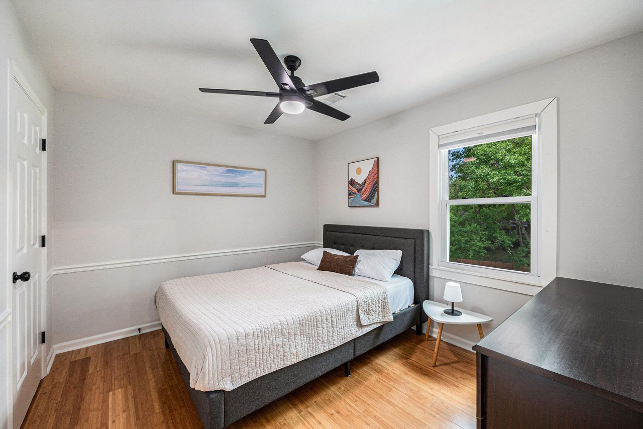 1861 Cattail Row Photo 17