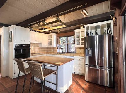 5823 Highway 147, Lake Almanor, CA 00000 Photo