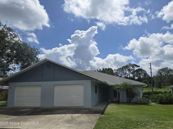 3745 Canberra Court , Titusville, FL 32780