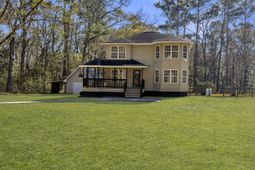 228 Dons Lane photo 4