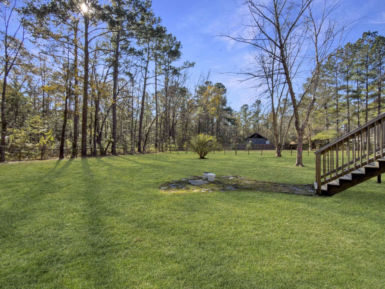 228 Dons Lane Photo 32