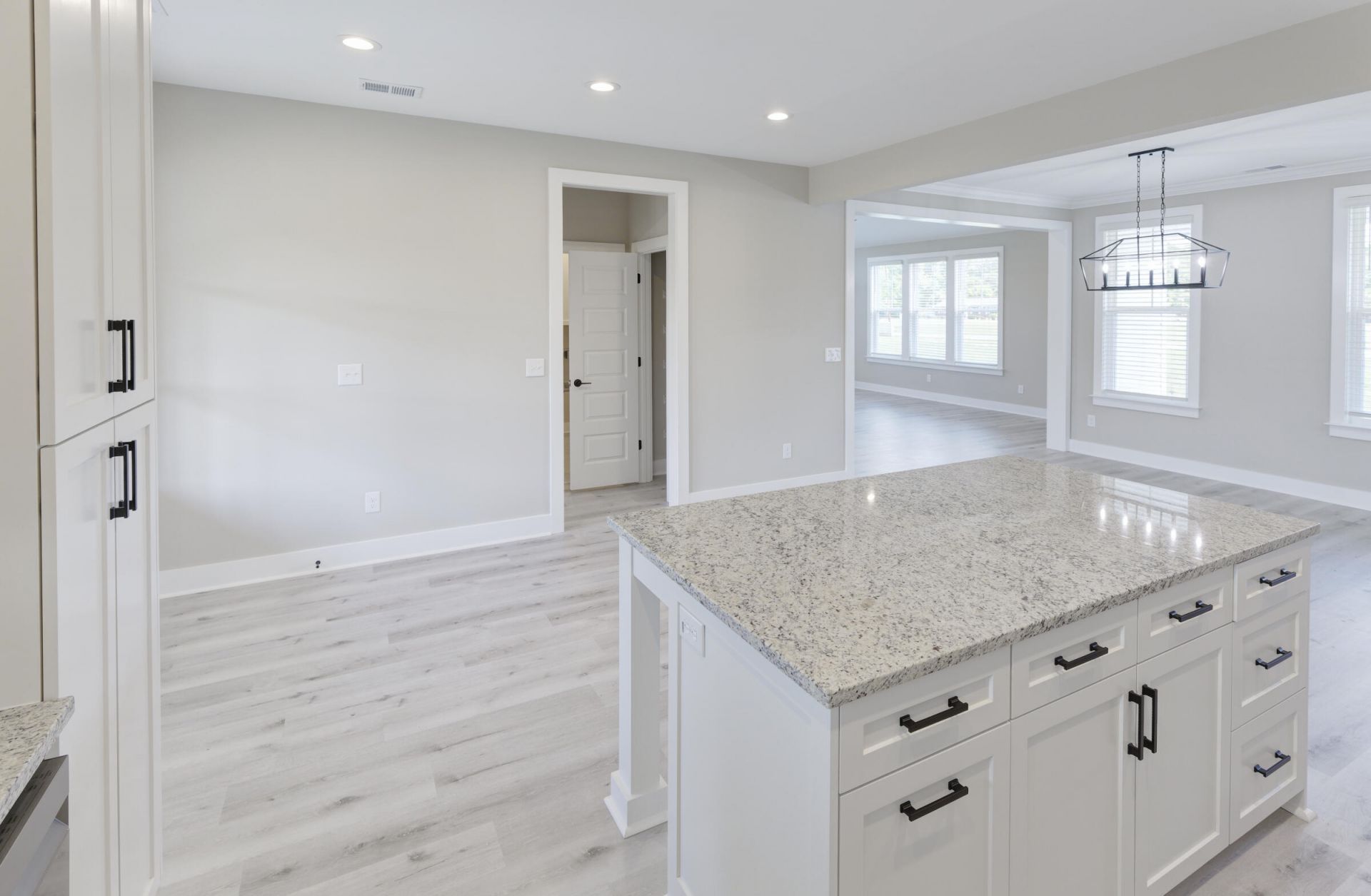 220 Scotch Range Road Photo 23