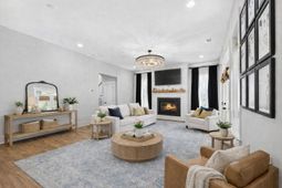 285 Great Lawn Drive photo 4