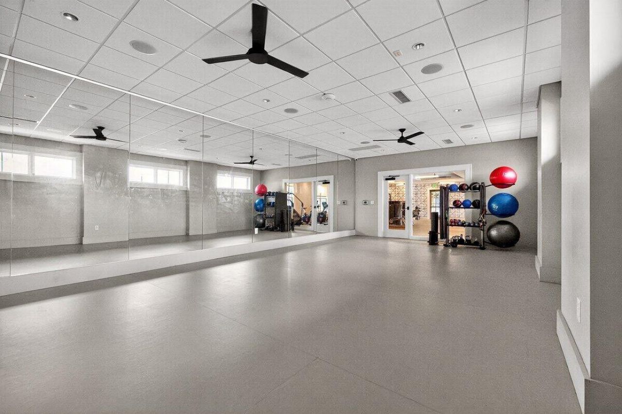 285 Great Lawn Drive Photo 41