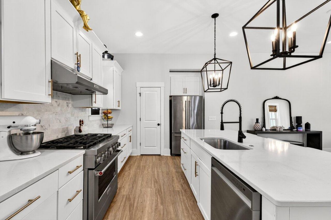 285 Great Lawn Drive Photo 7