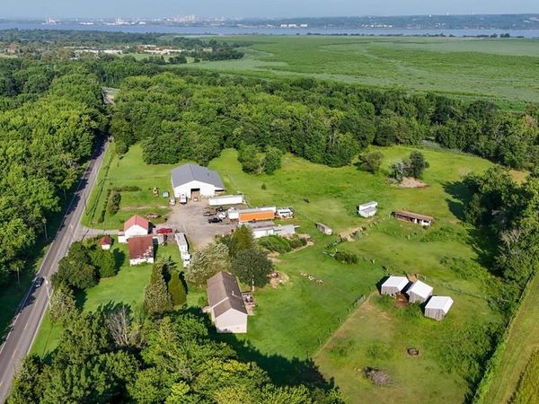 110 PENNSGROVE PEDRICKTOWN ROAD, PEDRICKTOWN, NJ 08067